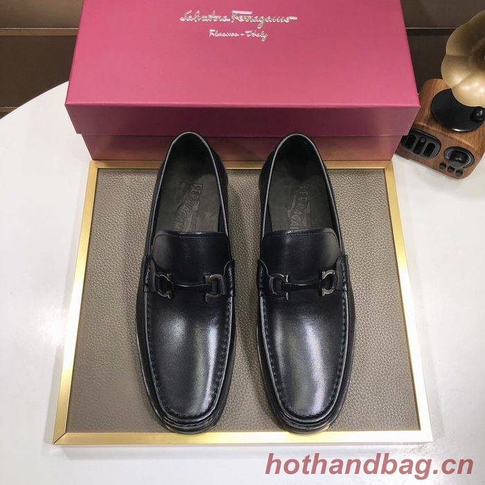 Ferragamo Shoes FMS00066