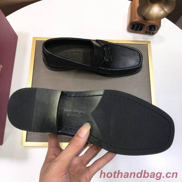 Ferragamo Shoes FMS00068