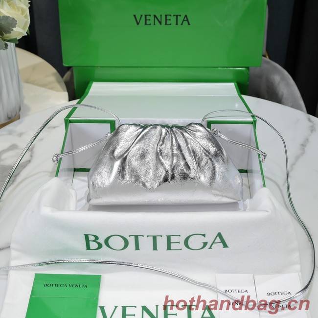 Bottega Veneta Mini intrecciato leather clutch with strap 585852 silver