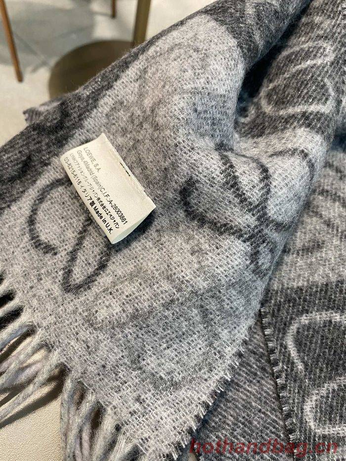 Loewe Scarf LOC00011 Loewe Scarf LOC00011