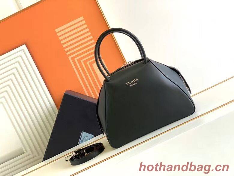 Prada Small leather Supernova handbag 1BA366 black