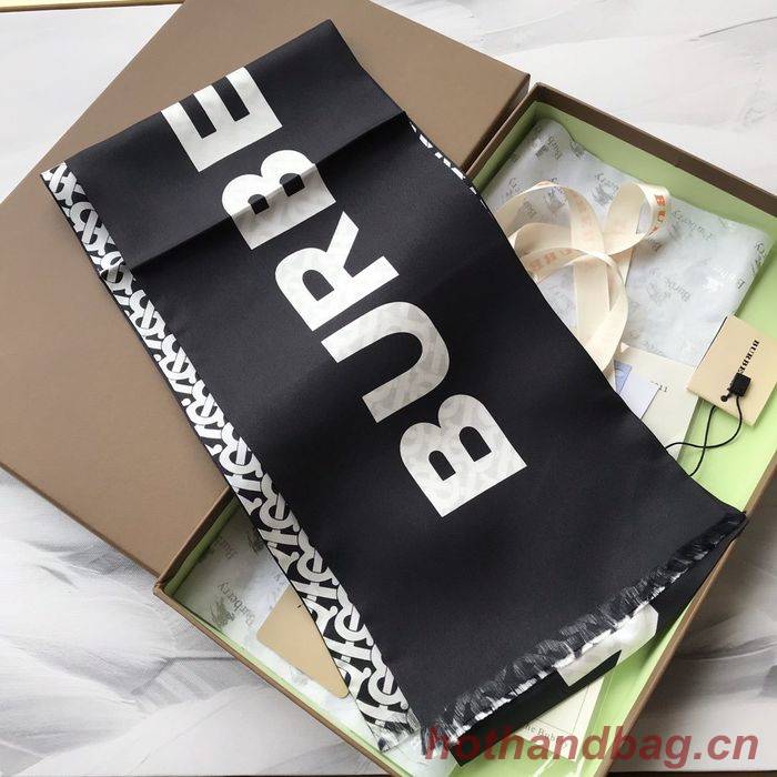 Burberry Scarf BBC00003