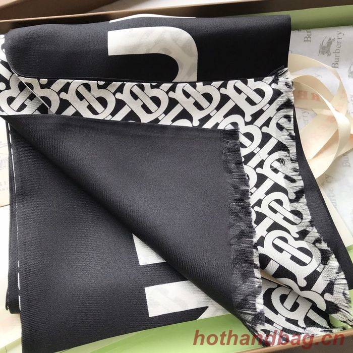 Burberry Scarf BBC00003