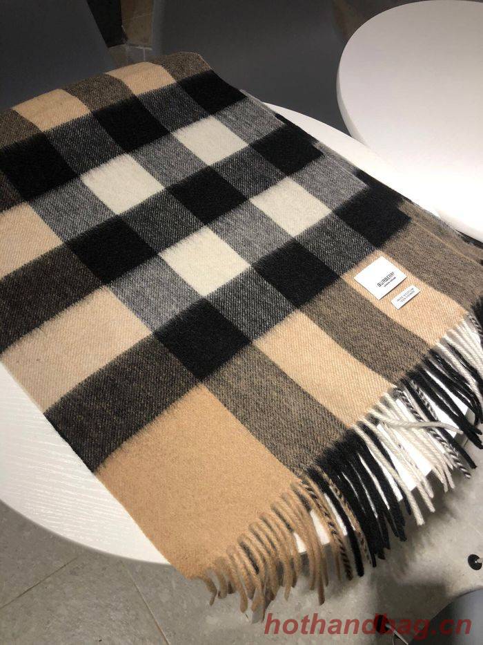 Burberry Scarf BBC00030