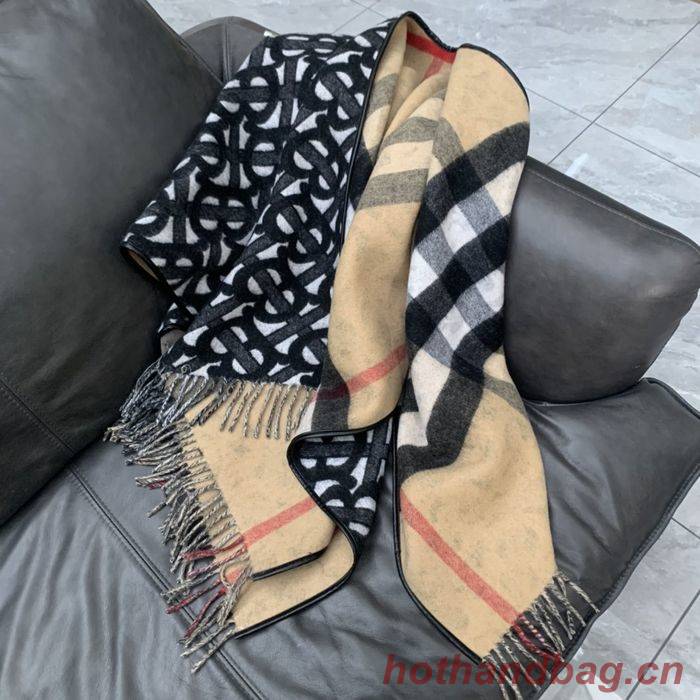 Burberry Scarf BBC00115