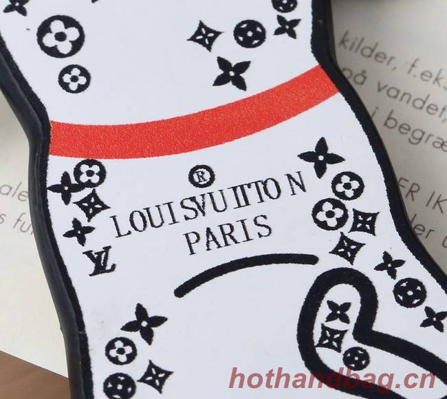 Louis Vuitton DRAGONNE KEY HOLDER CE9369