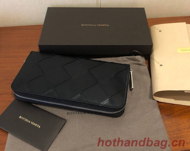 Bottega Veneta ZIP-AROUND WALLET 114076 black