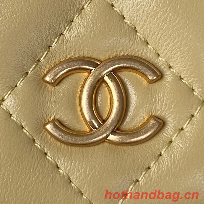 CHANEL WALLET ON CHAIN Lambskin & Gold-Tone Metal AP2923 light yellow