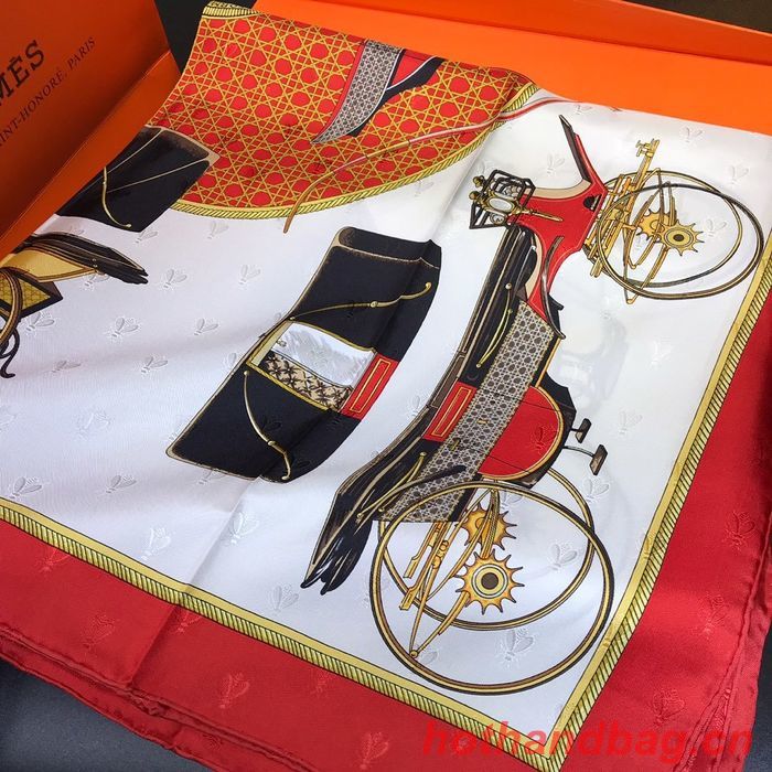 Hermes Scarf HEC00200 Hermes Scarf HEC00200