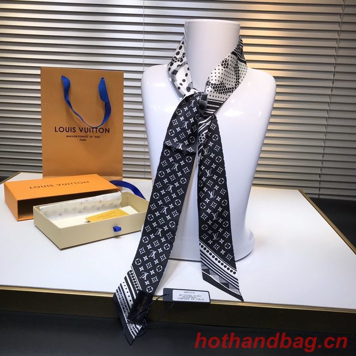 Louis Vuitton Scarf LVC00003