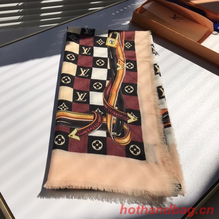 Louis Vuitton Scarf LVC00181