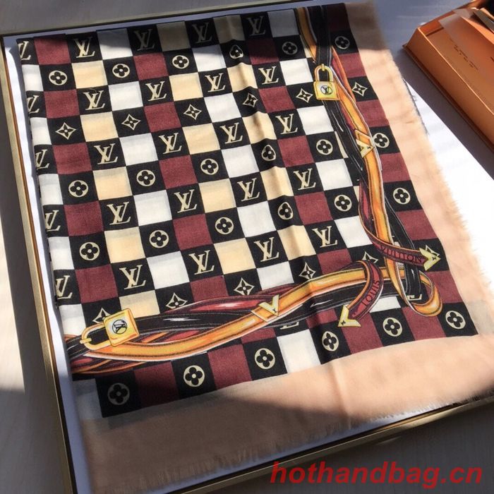 Louis Vuitton Scarf LVC00181