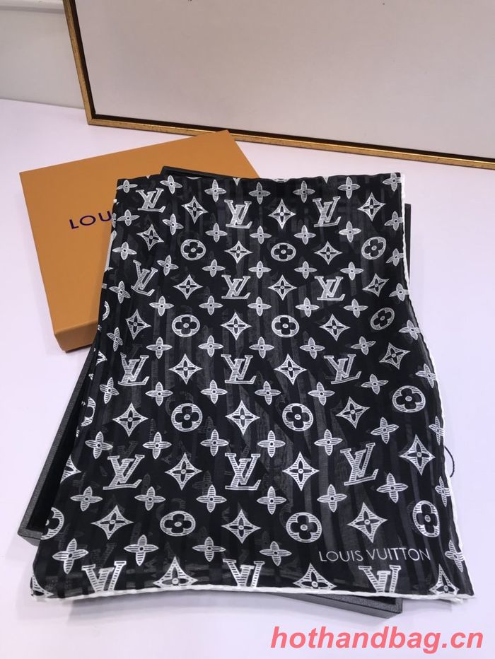 Louis Vuitton Scarf LVC00311