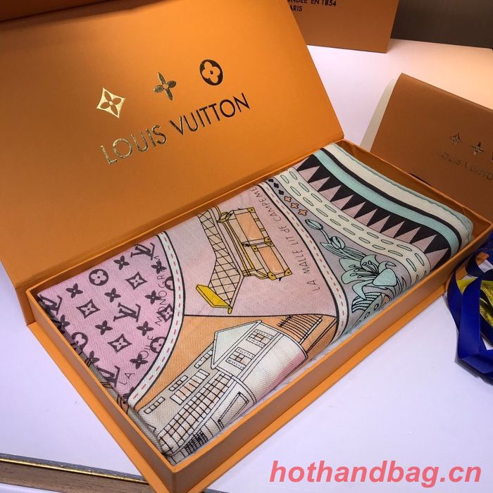 Louis Vuitton Scarf LVC00331