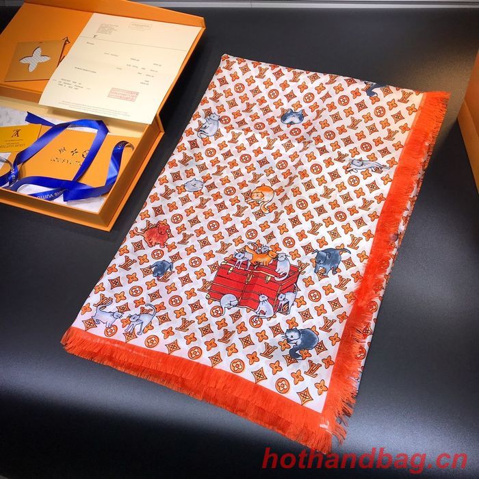 Louis Vuitton Scarf LVC00344