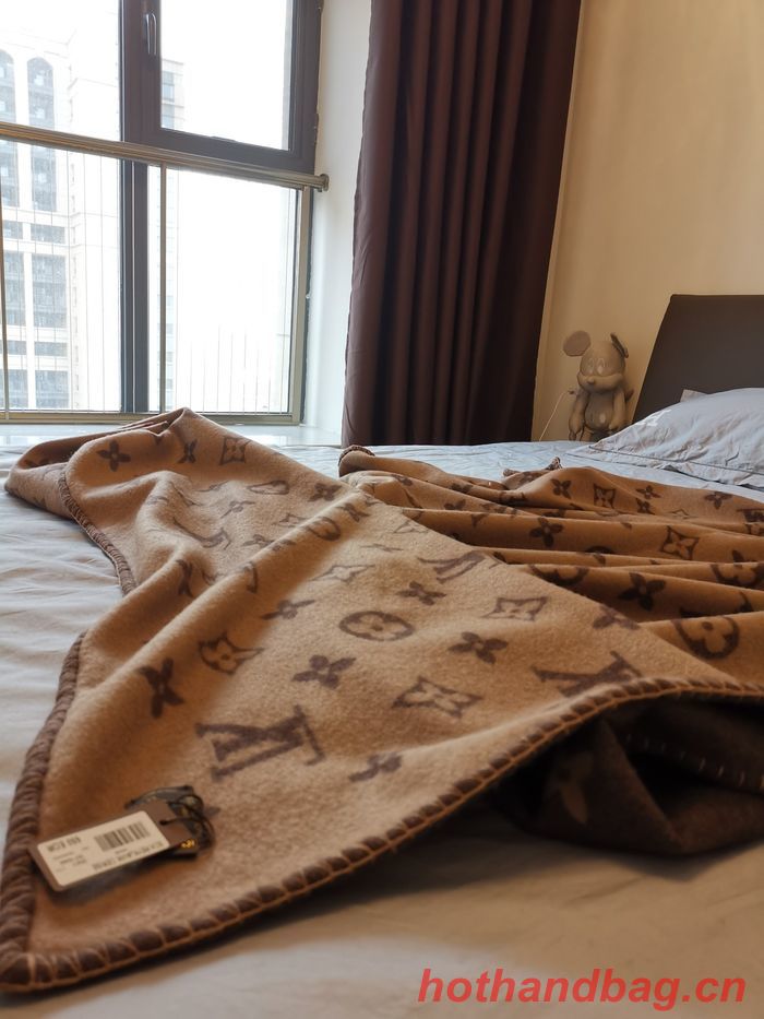 Louis Vuitton Blanket LVC00353