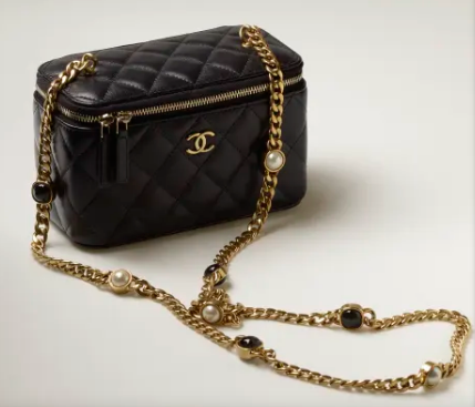 CHANEL VANITY WITH CHAIN AP2937 black