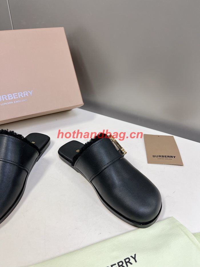 Burberry Shoes BBS00011