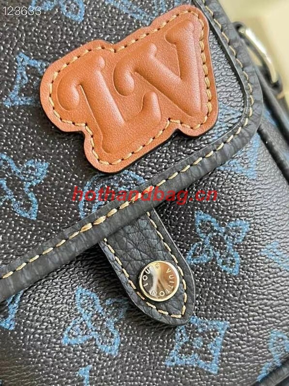 Louis vuitton CHRISTOPHER WEARABLE WALLET M69404