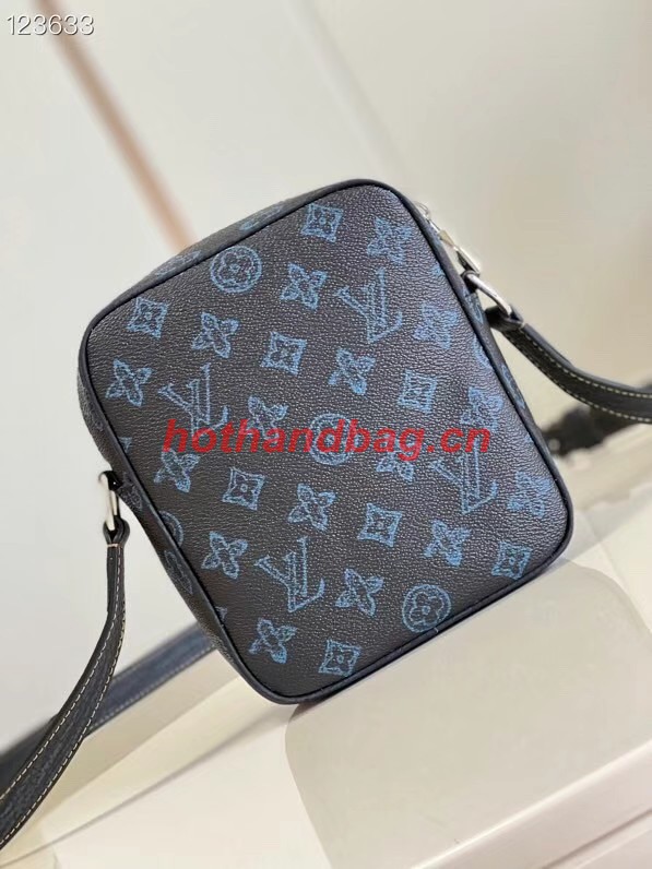 Louis vuitton CHRISTOPHER WEARABLE WALLET M69404