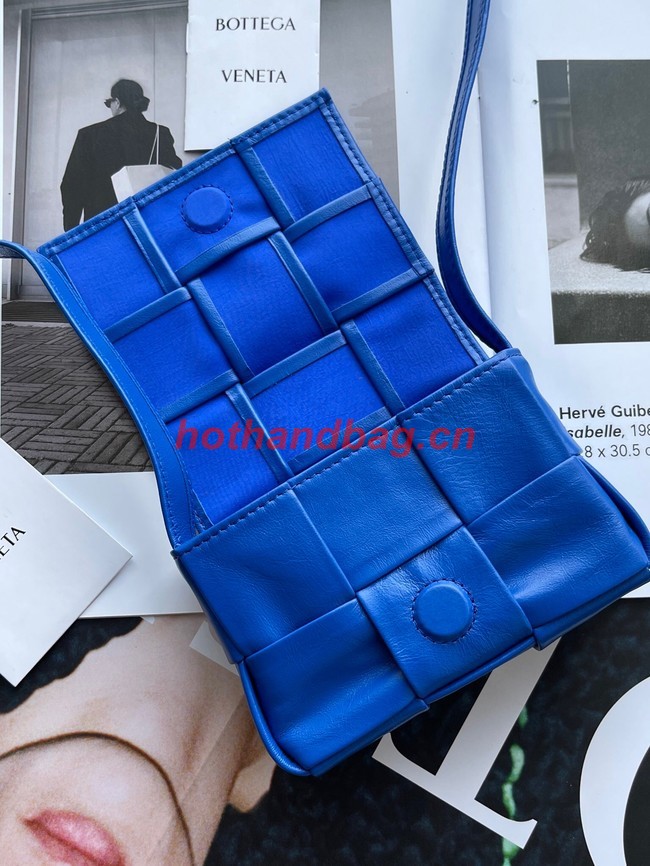 Bottega Veneta Candy Cassette 666688 Electrooptic blue