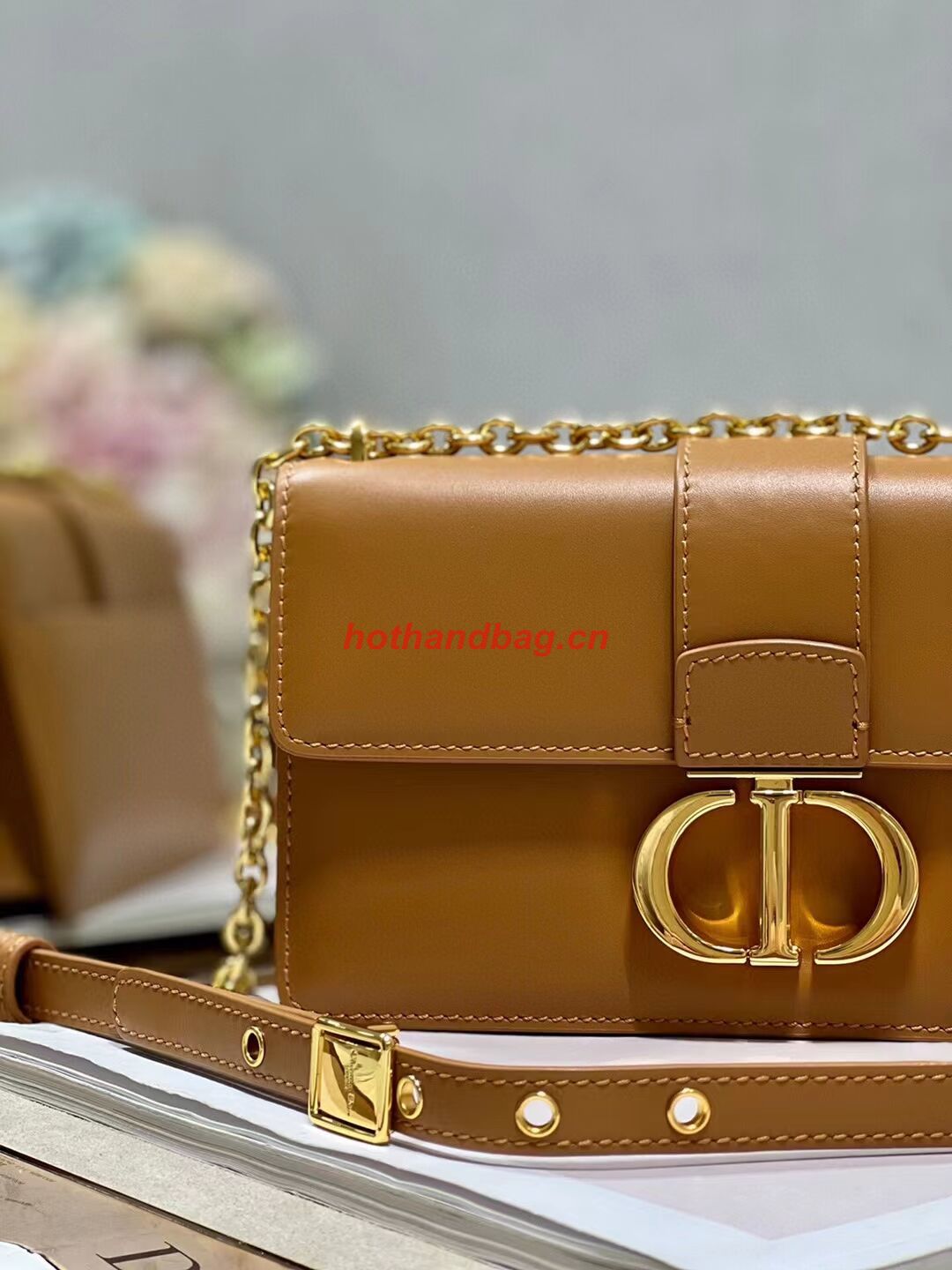 DIOR 30 MONTAIGNE EAST-WEST BAG WITH CHAIN Calfskin M9334 brown