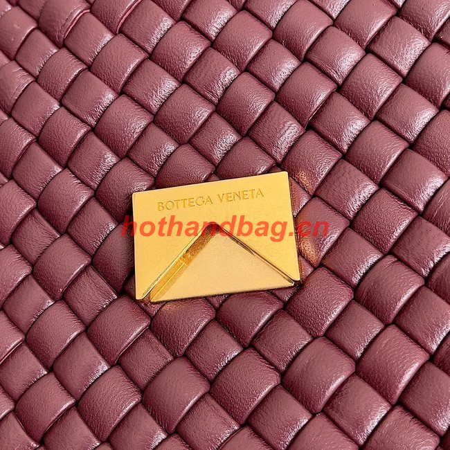 Bottega Veneta Small padded intreccio leather shoulder bag 709418 Bordeaux