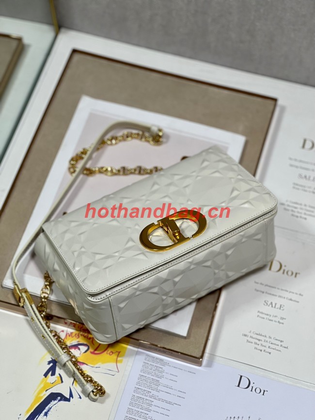 MEDIUM DIOR CARO BAG Cannage Calfskin with Diamond Motif M9242UW white&gold