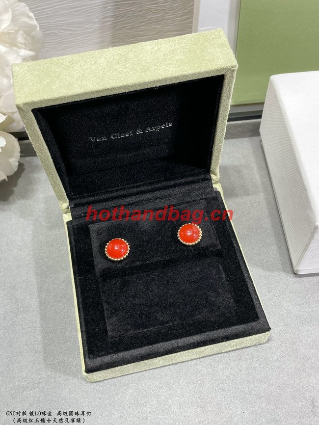 Van Cleef & Arpels Earrings CE10389