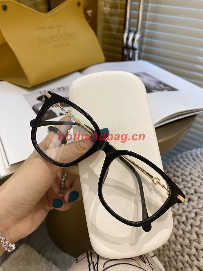 Gucci Sunglasses Top Quality GUS03311