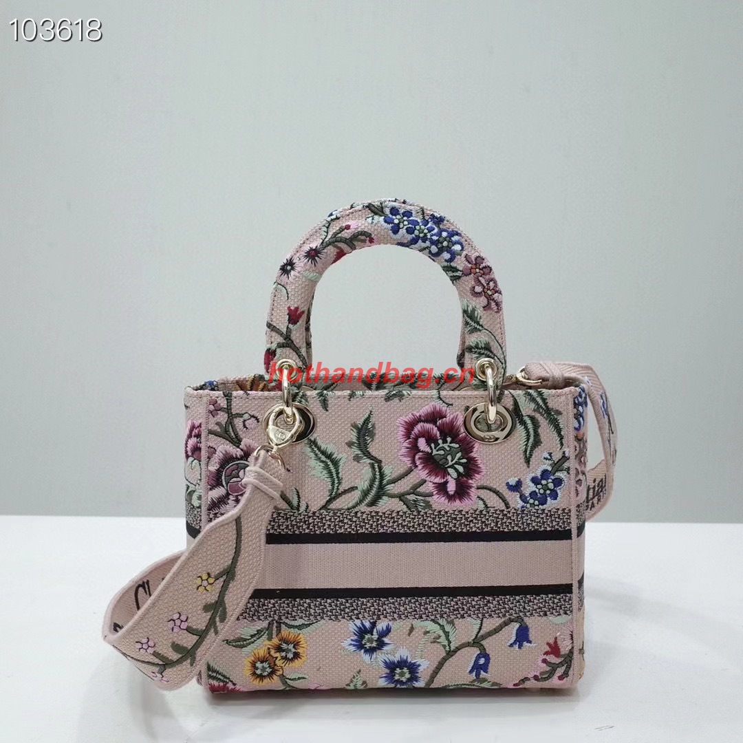 MEDIUM LADY D-LITE BAG Natural Multicolor Raffia Embroidered with Dior Petites Fleurs M0565OE