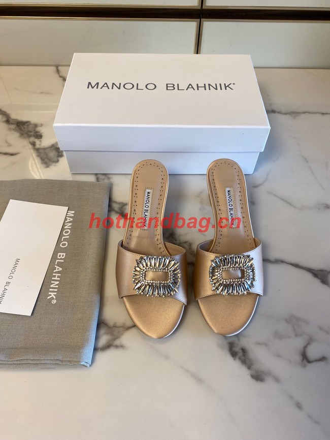 Manolo Blahnik Shoes heel height 5.5CM 93199-8