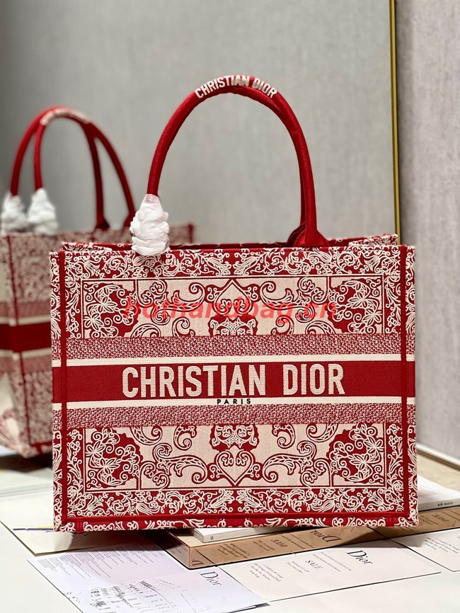 MEDIUM DIOR BOOK TOTE Embroidered M1296ZE