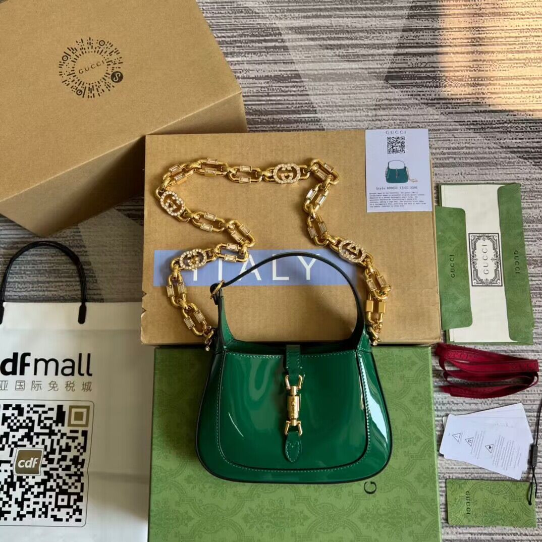 Gucci Jackie 1961 mini patent leather hobo bag 699651 Emerald green