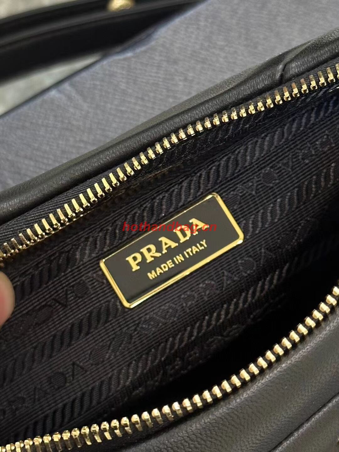 Prada leather shoulder bag 1BH117 black