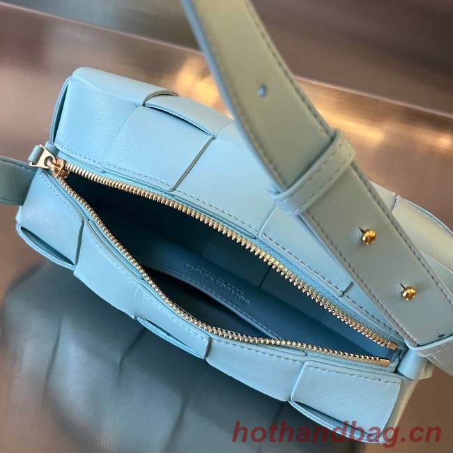 Bottega Veneta Brick Cassette 709360 sky blue