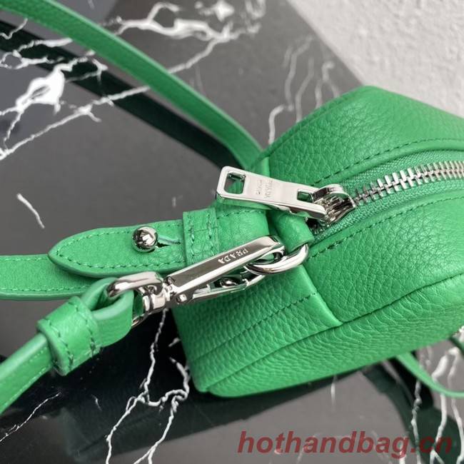 Prada Leather shoulder bag 1BH192 green