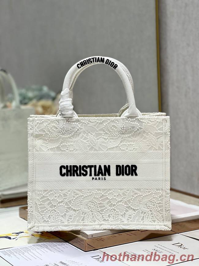 SMALL DIOR DIOR BOOK TOTE D-Lace Embroidery M1296ZRG-2