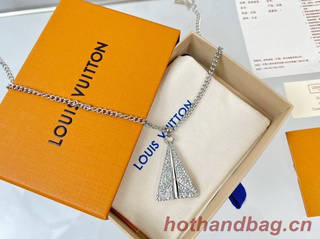 Louis Vuitton Necklace CE11810