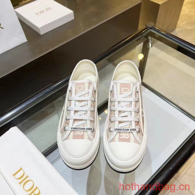 WALK N DIOR SNEAKER Dior Oblique Embroidered Cotton 93626-10