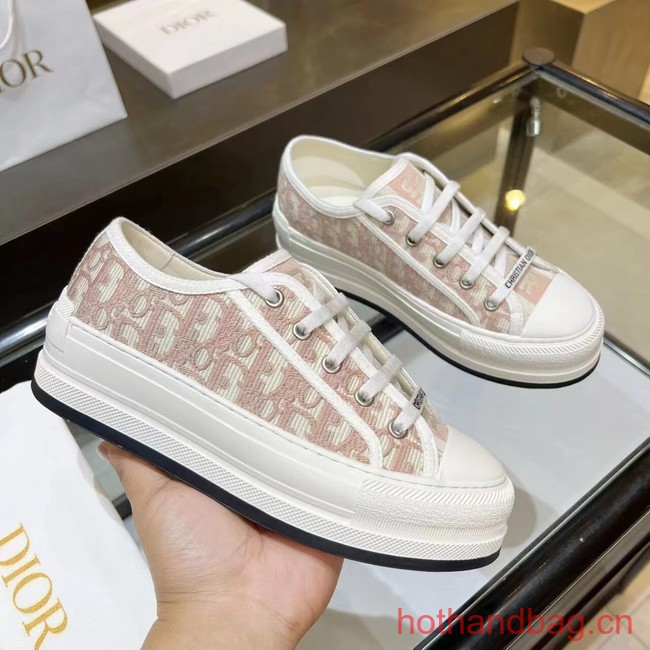 WALK N DIOR SNEAKER Dior Oblique Embroidered Cotton 93626-3