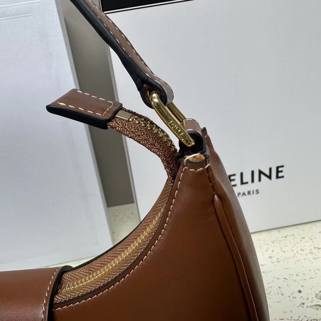 Celine AVA BAG IN SMOOTH CALFSKIN VINTAGE 114493 Brown