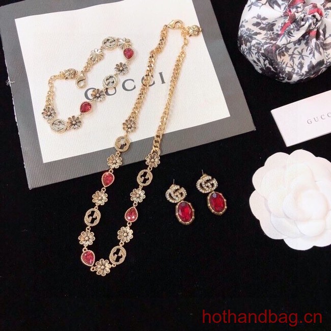 Gucci NECKLACE&Bracelet Three-piece set CE12323