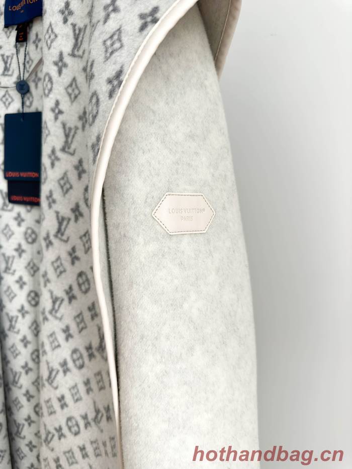 Louis Vuitton Top Quality Overcoat LVY00030