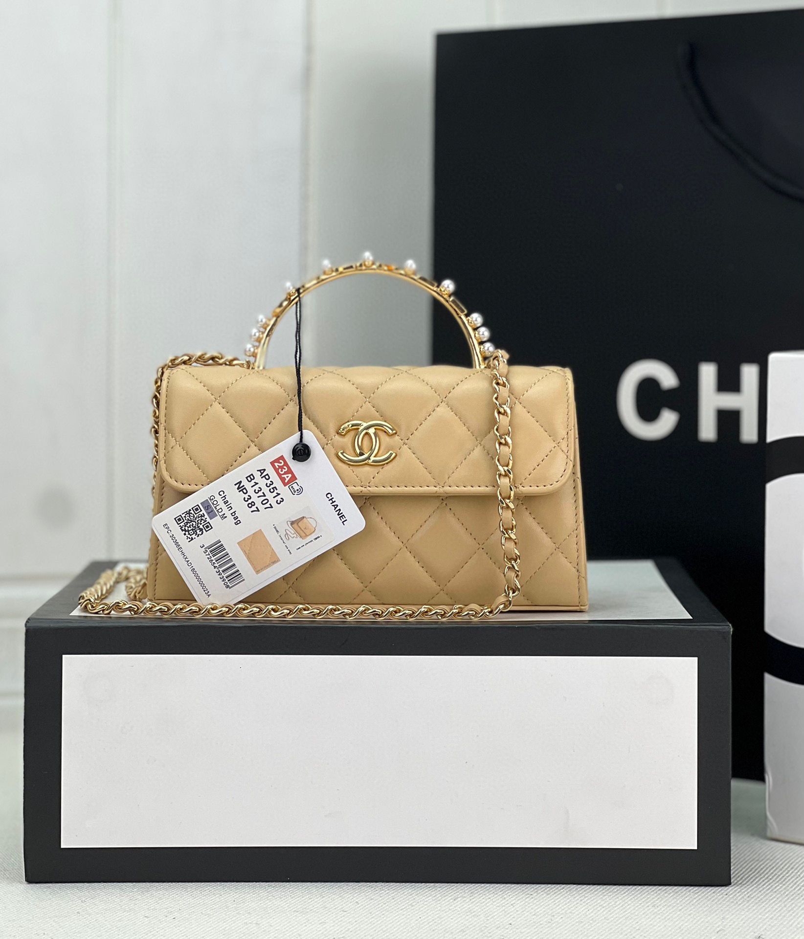 CHANEL 22B Kelly Pearl Top Handle Bag AP3562 Apricot