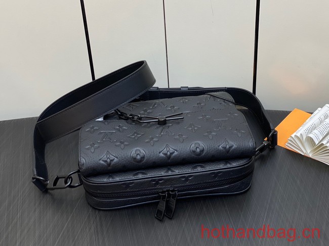 Louis Vuitton Steamer Messenger M23742 black