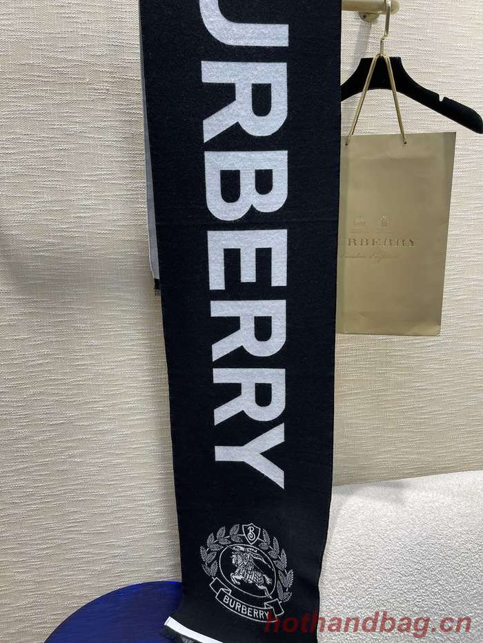 Burberry Scarf BBC00149