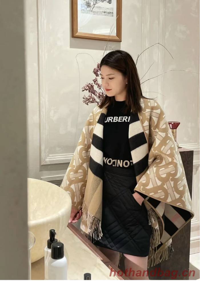 Burberry Cloak BBC00166