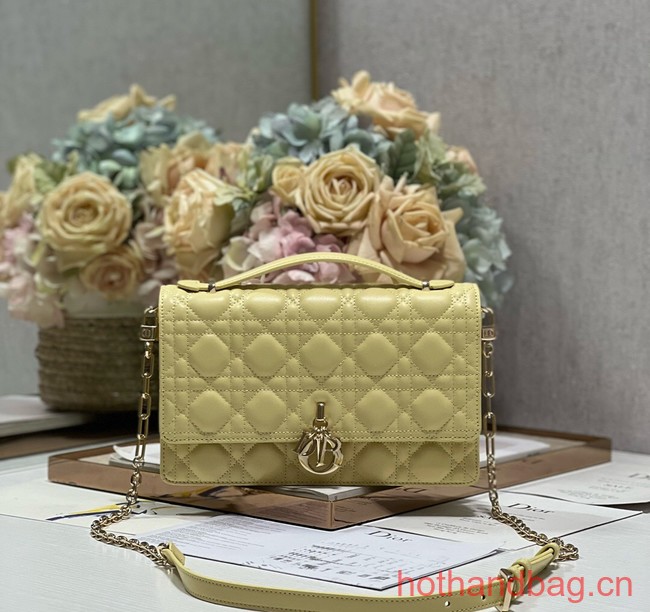 MISS DIOR TOP HANDLE BAG Pastel Yellow Cannage Lambskin M0997ON