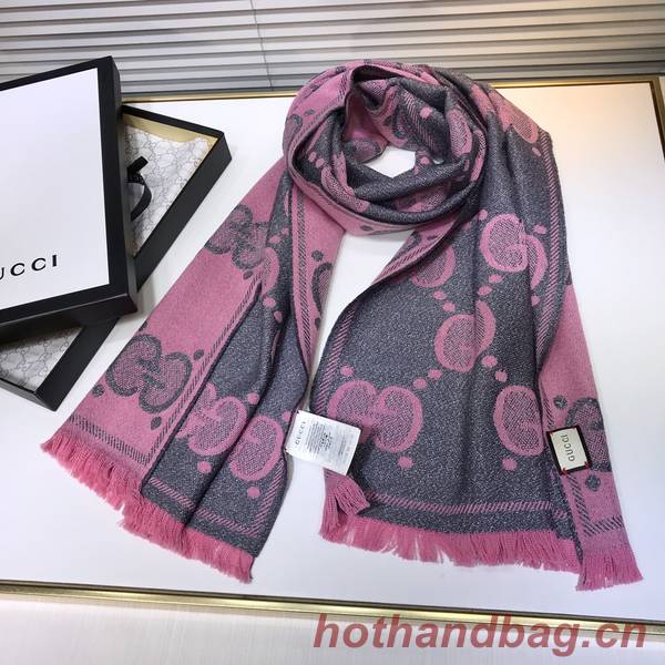 Gucci Scarf GUC00298